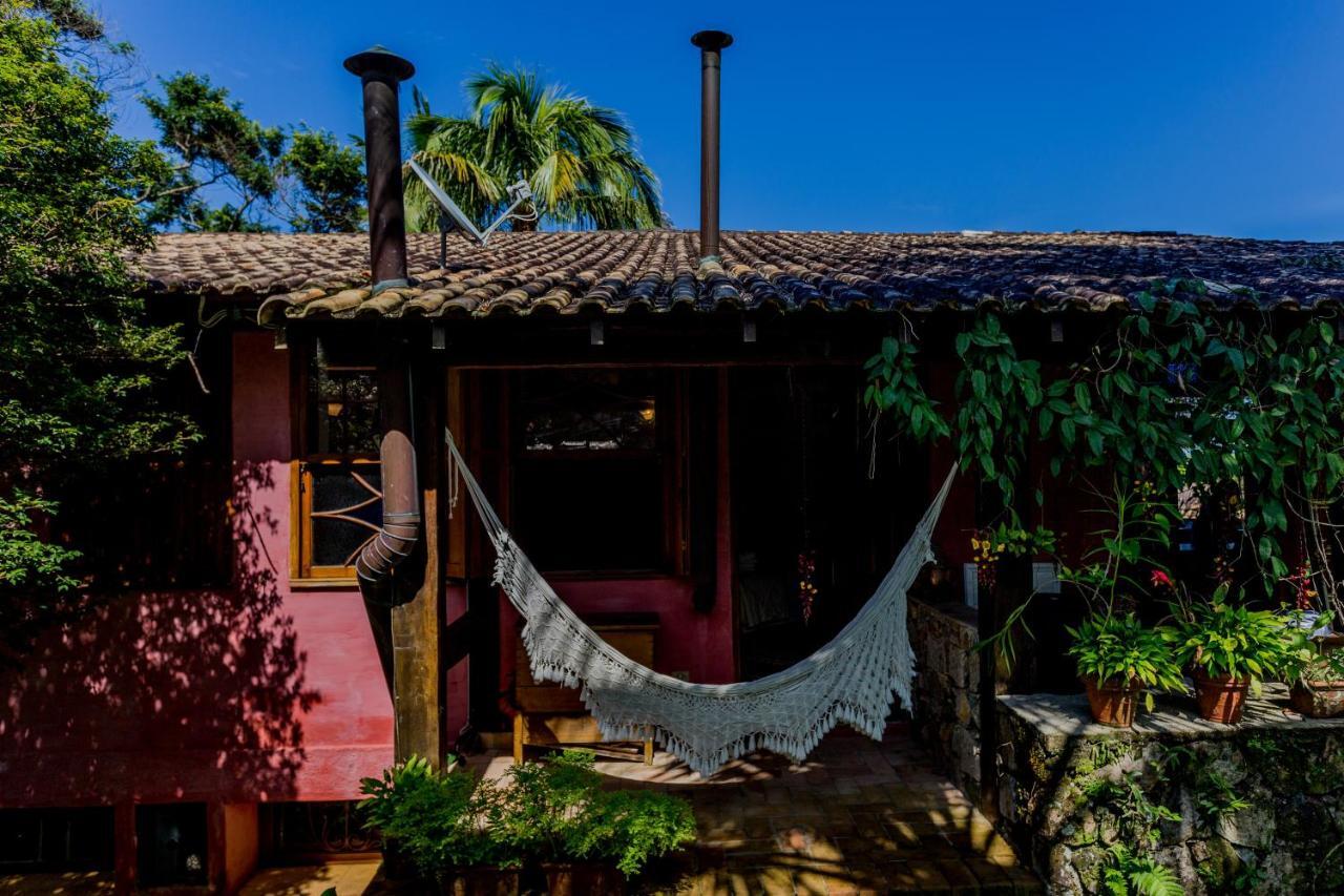 Feiticeira Guesthouse Ilhabela Habitación foto